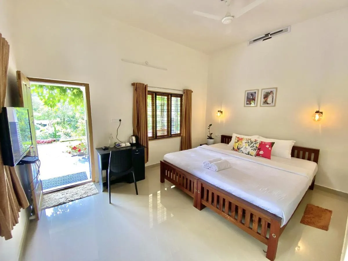 Flower Valley Plantation Homestay Munnar Ινδία